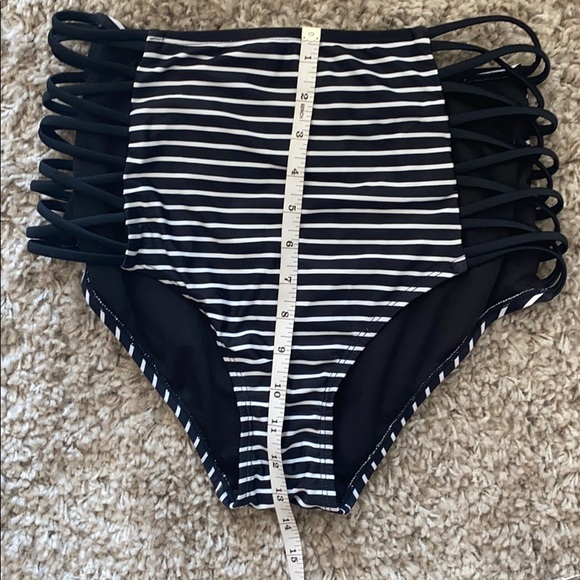 Skinny dip high waisted swim bottoms - Picture 6 of 6